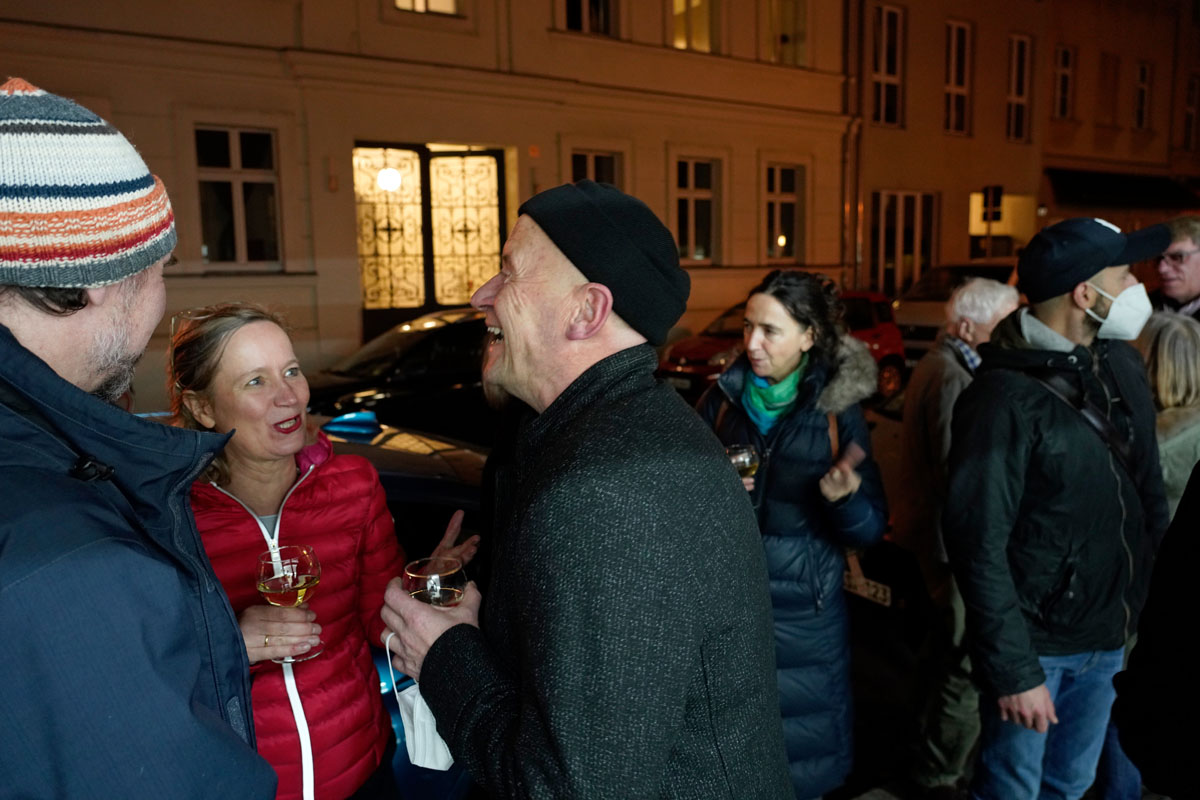 Frank Maibier, Foto von der Eröffnung der Ausstellung in der Galerie der Kunstststiftung K52